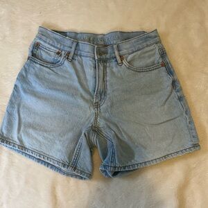 American Eagle Outfitters Light Wash Denim High-Rise Women's Shorts
